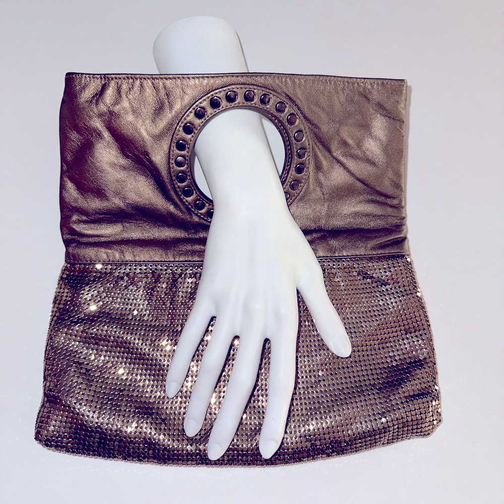 WHITING & DAVIS BROWN LEATHER GOLD METAL MESH FOLDOVER 70s 80s CLUTCH BAG PURSE